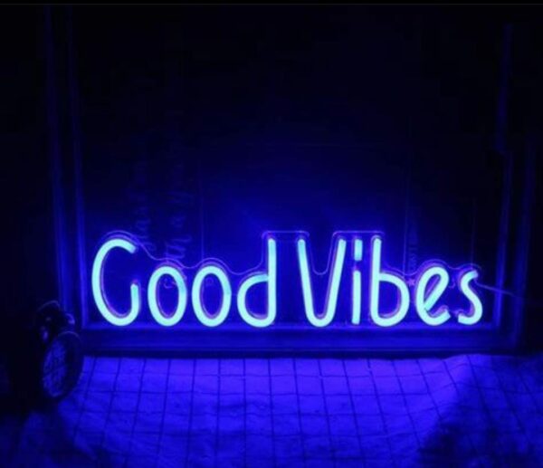 Good ViBes Neon Board