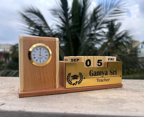 Personalized Wooden Pen Stand with Clock & Calendar